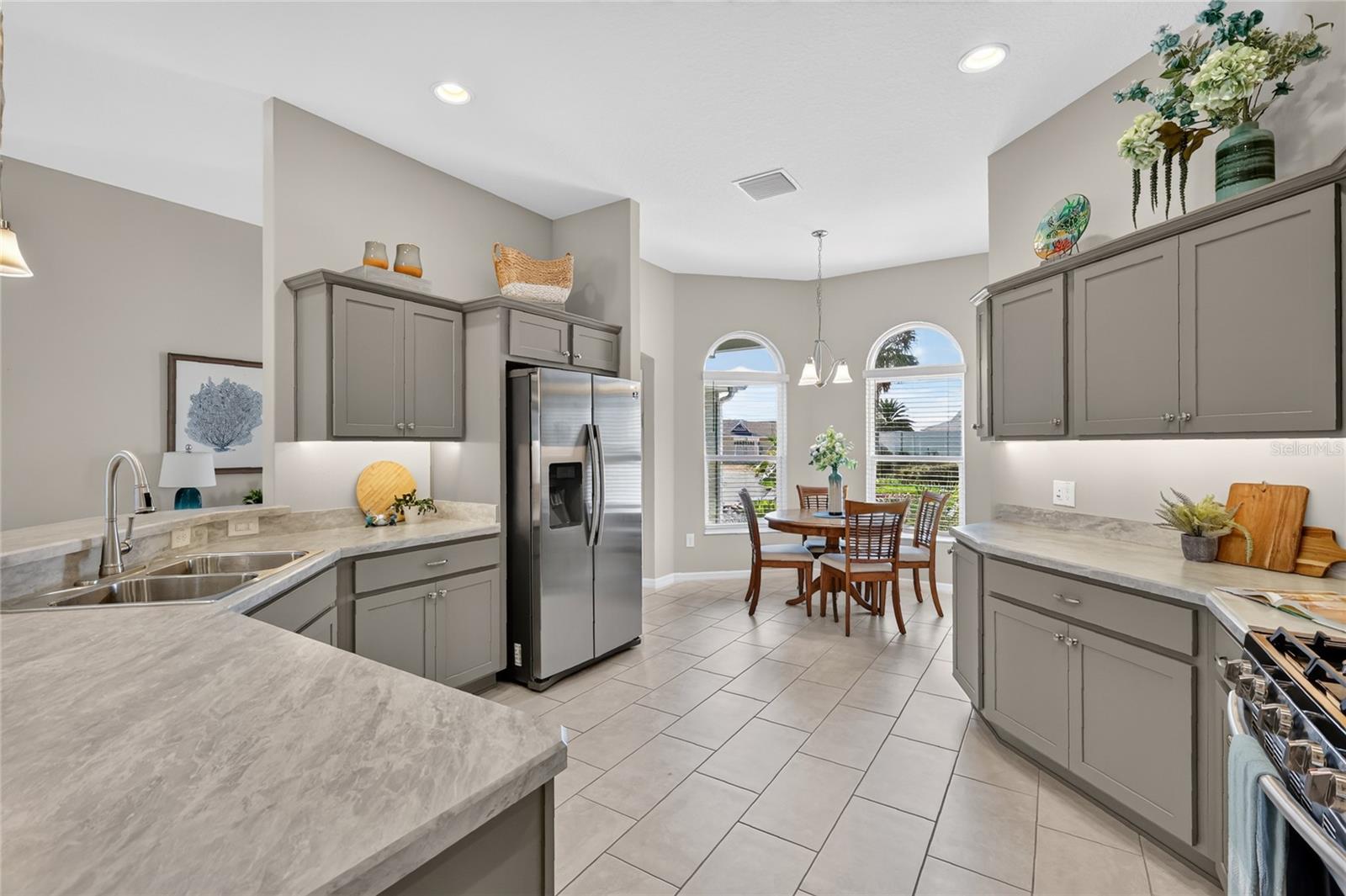 5825 Flint Loop Property Photo 17