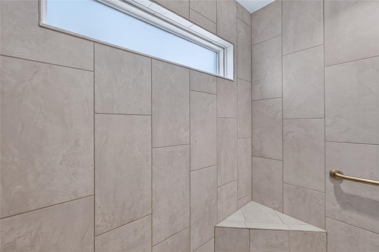 5825 Flint Loop Property Photo 31