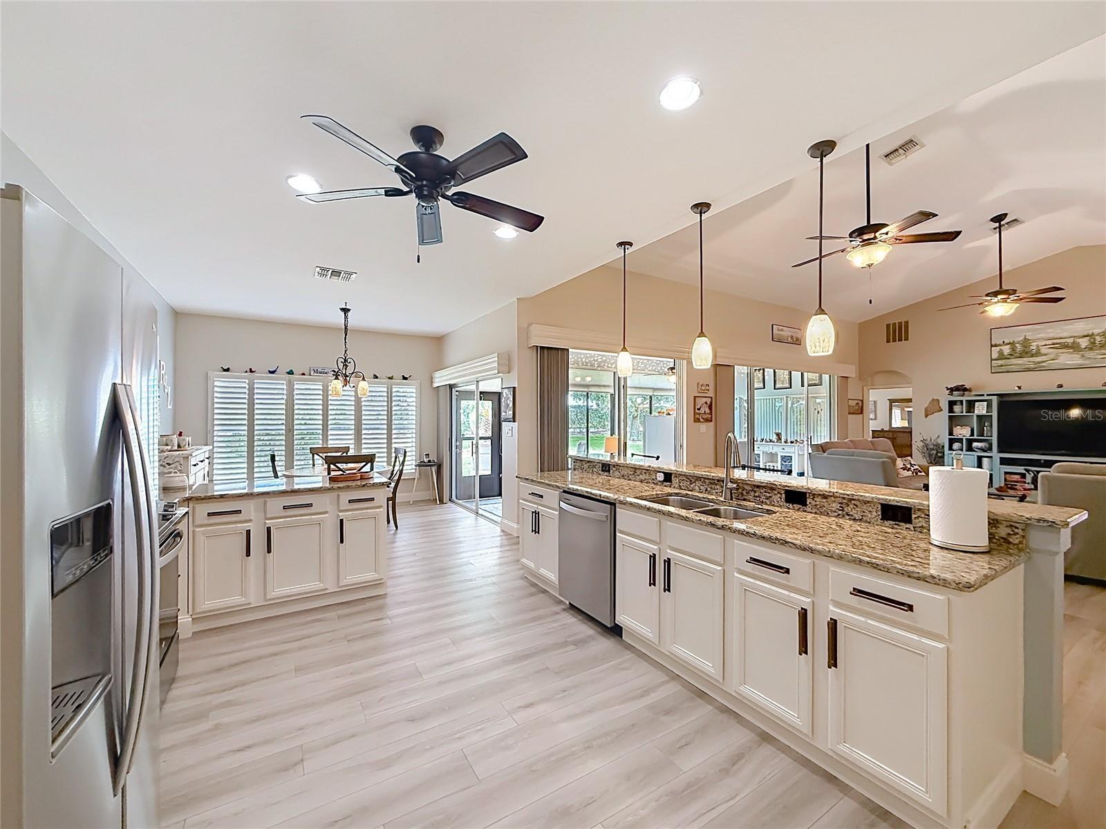25543 Maurepas Ln Property Photo 13