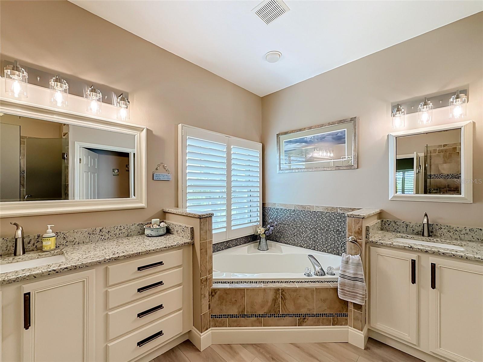 25543 Maurepas Ln Property Photo 25
