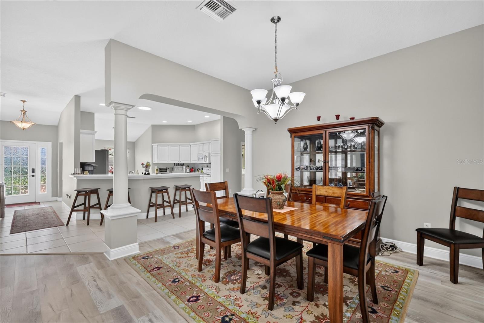 2761 Persimmon Loop Property Photo 9