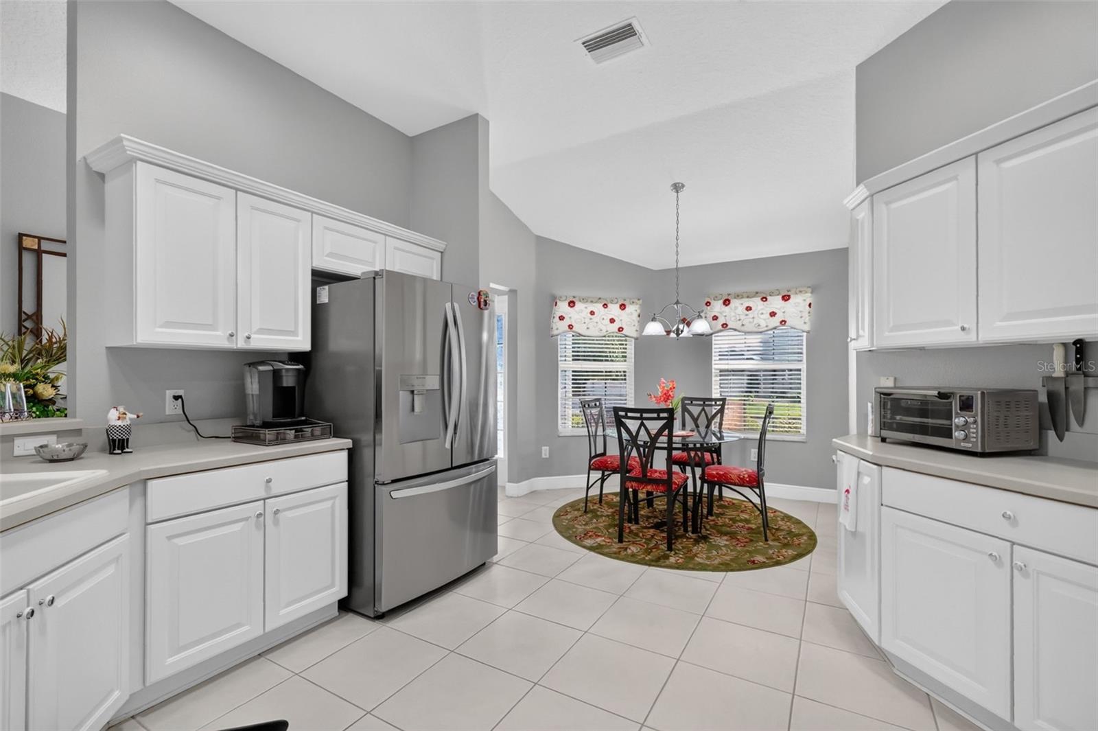2761 Persimmon Loop Property Photo 12