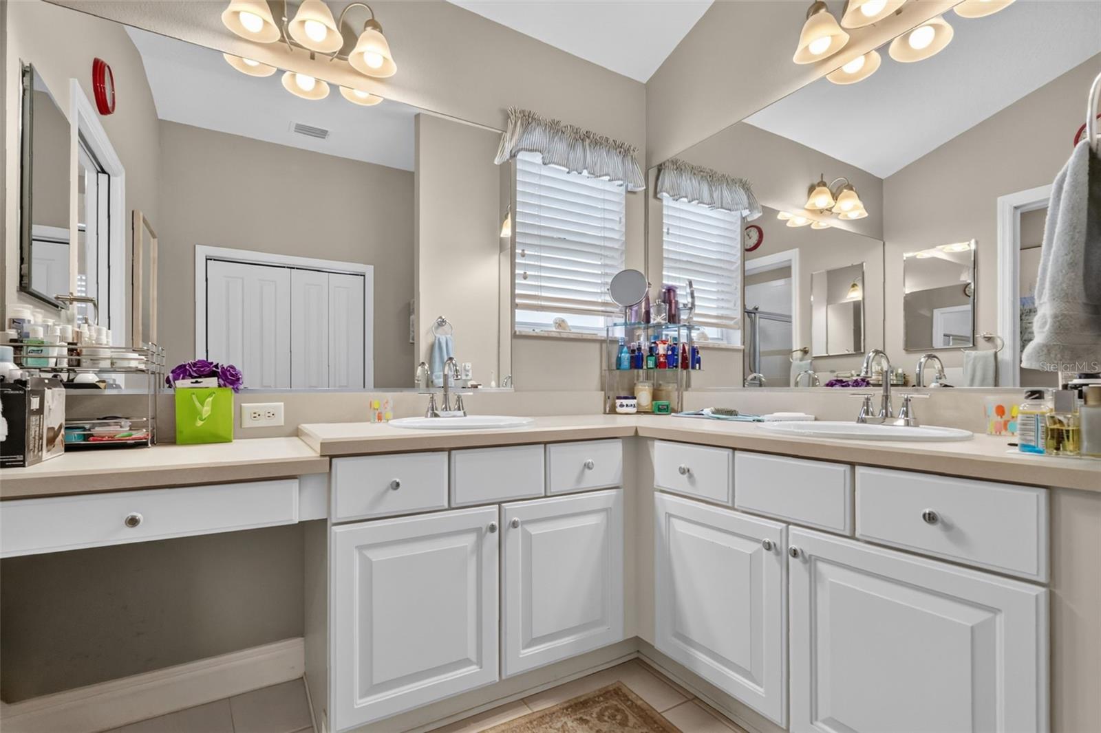 2761 Persimmon Loop Property Photo 20