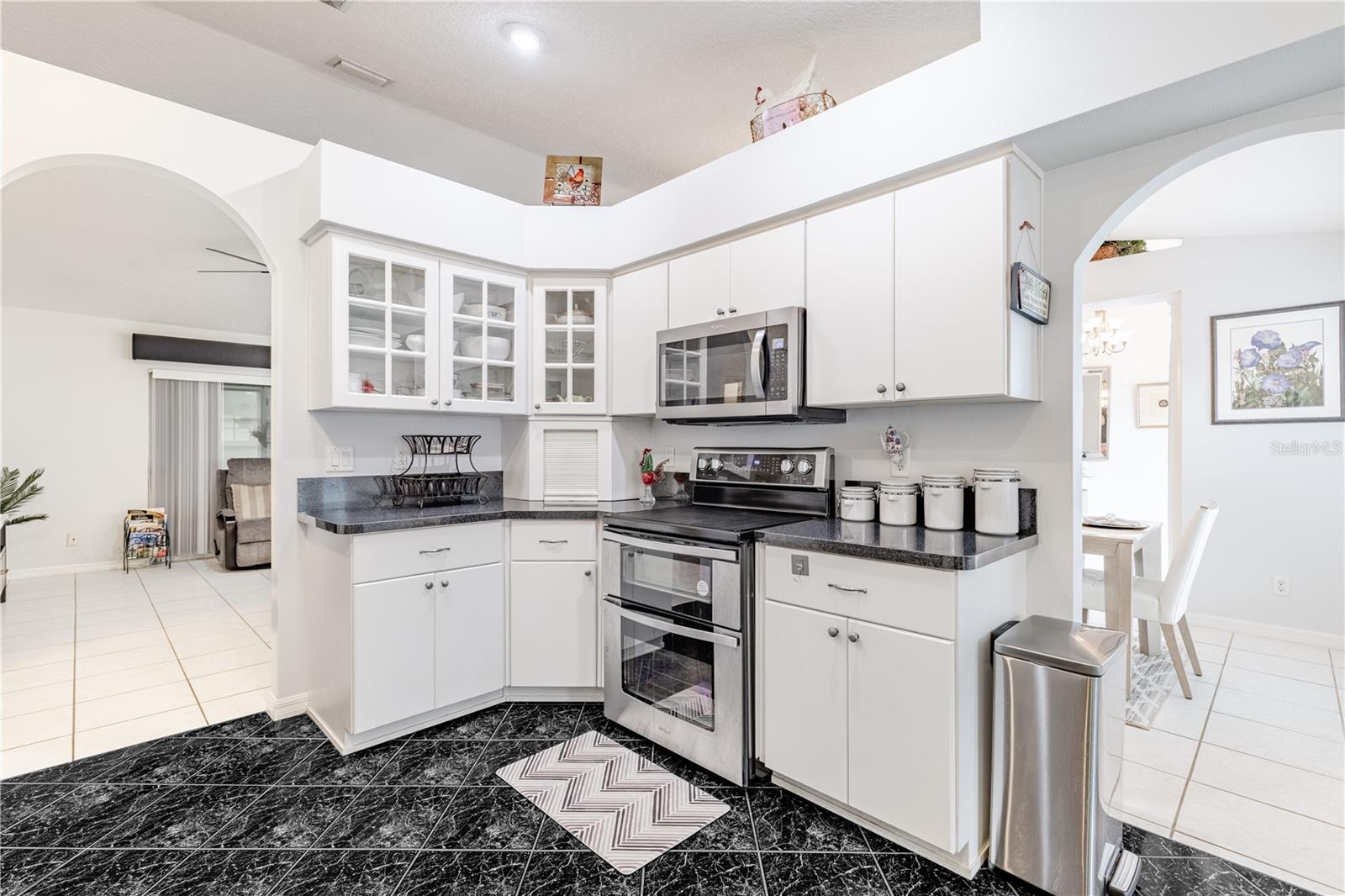 5154 Indian Ocean Loop Property Photo 16