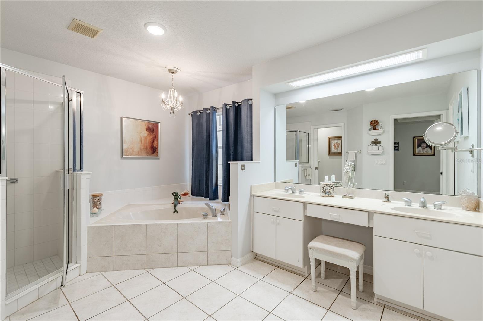 5154 Indian Ocean Loop Property Photo 21