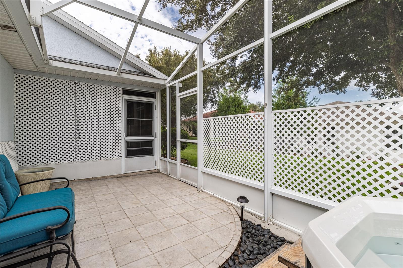5154 Indian Ocean Loop Property Photo 32