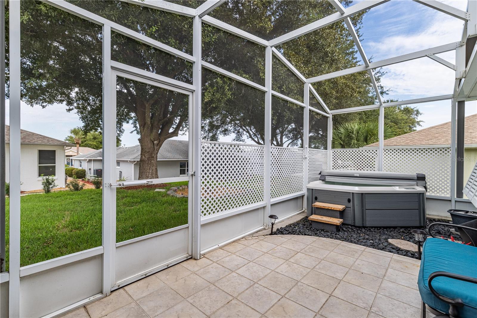 5154 Indian Ocean Loop Property Photo 33