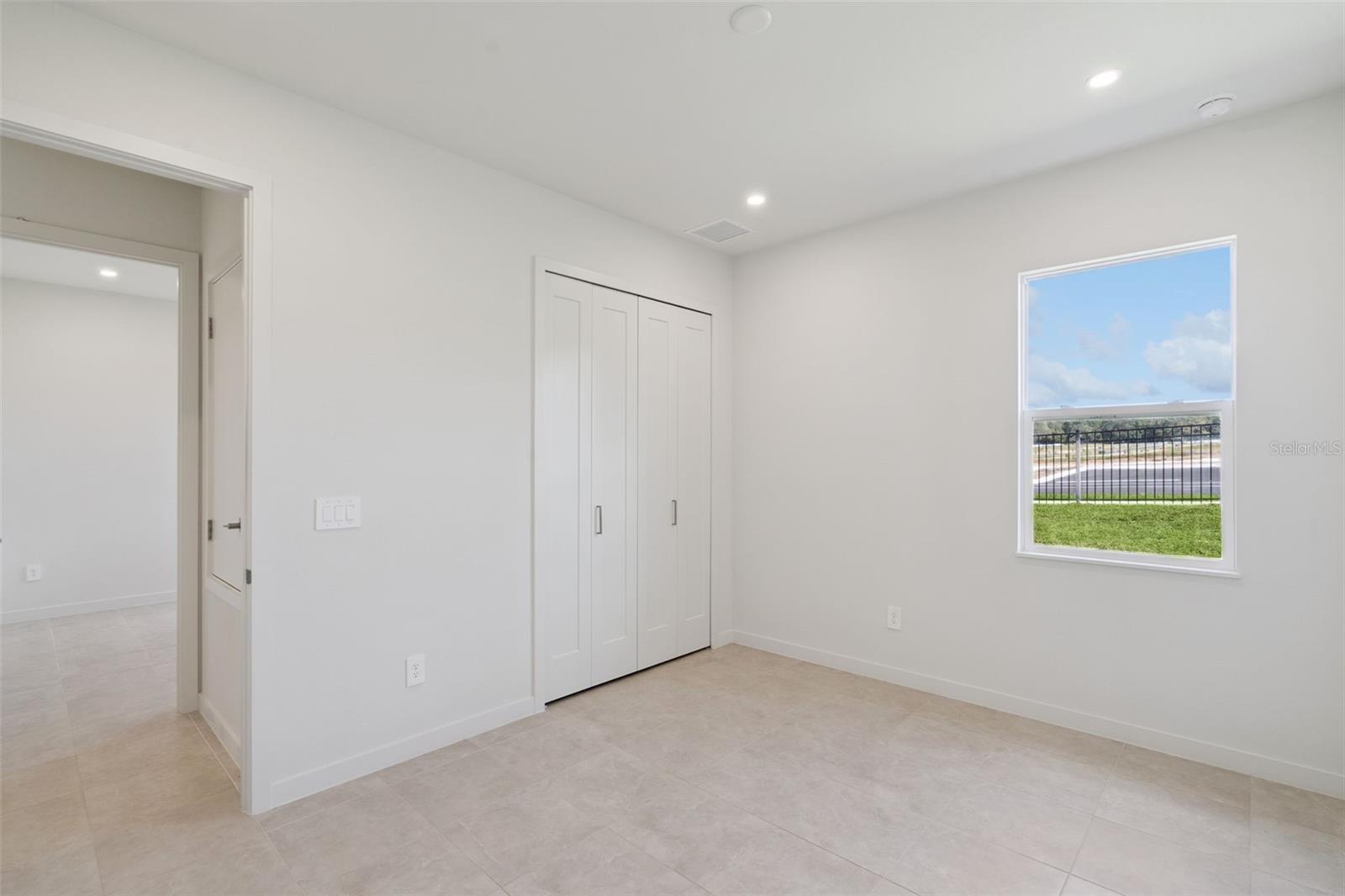 419 Skyfield Ct Property Photo 17
