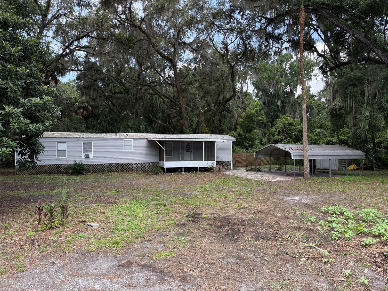 1604 County Road 434b Property Photo 1