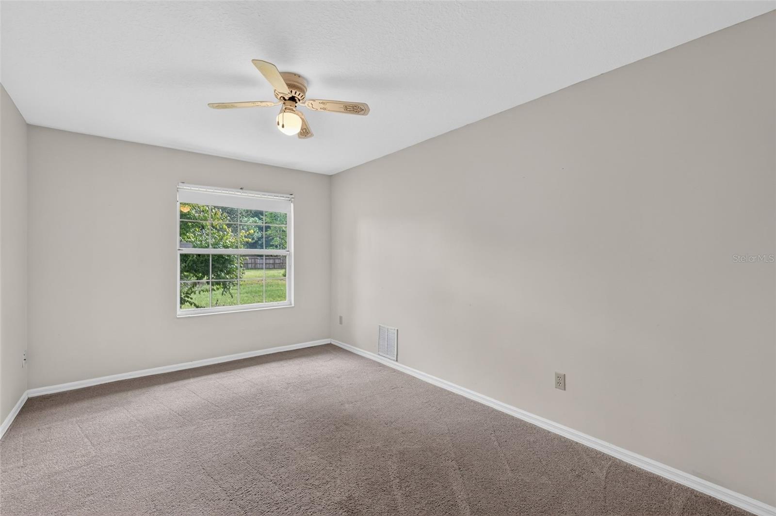 37130 County Road 439 Property Photo 19