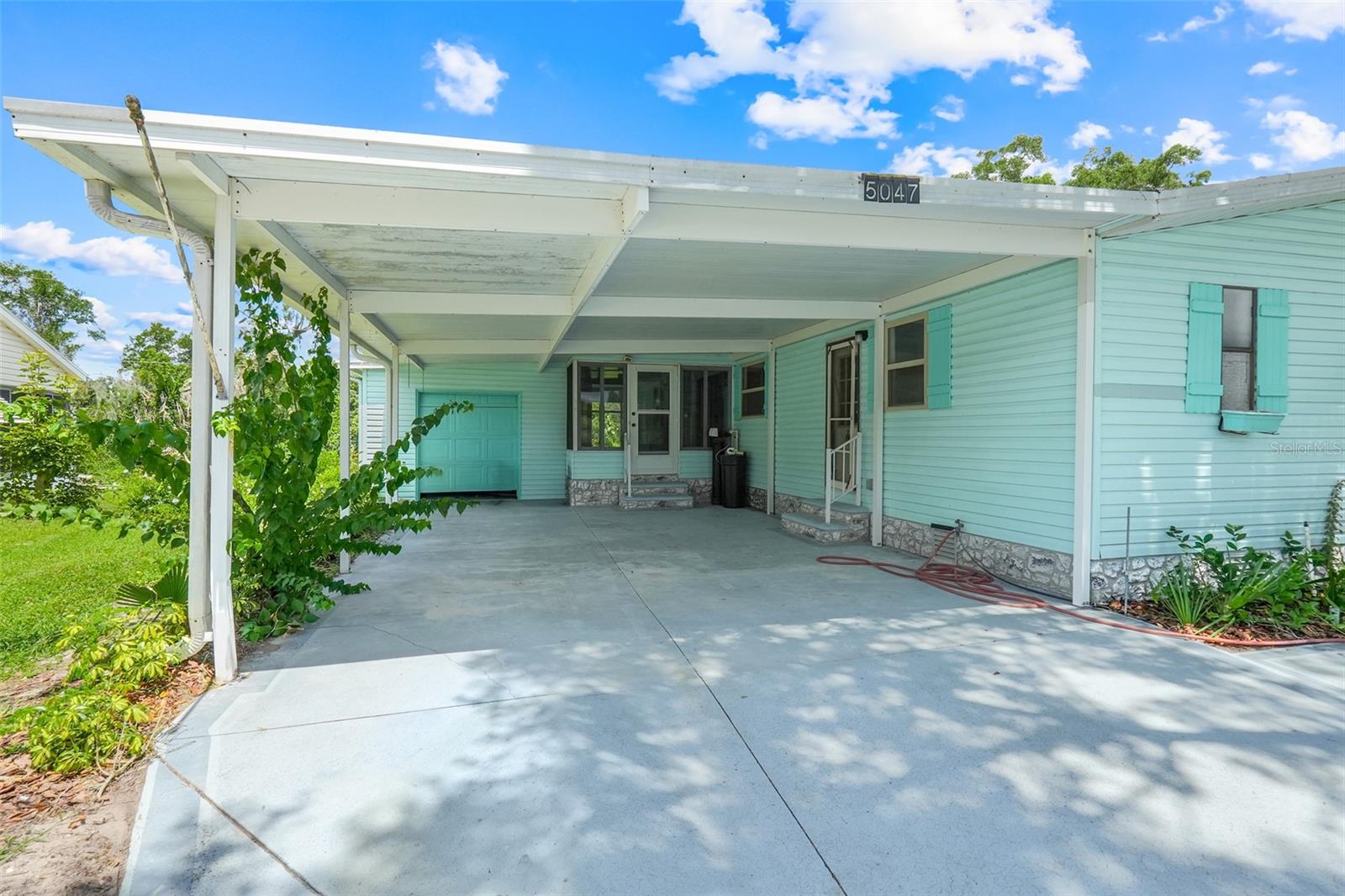 5047 El Destino Dr Property Photo 5