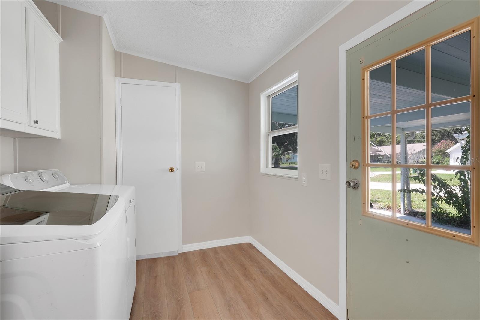 5047 El Destino Dr Property Photo 16