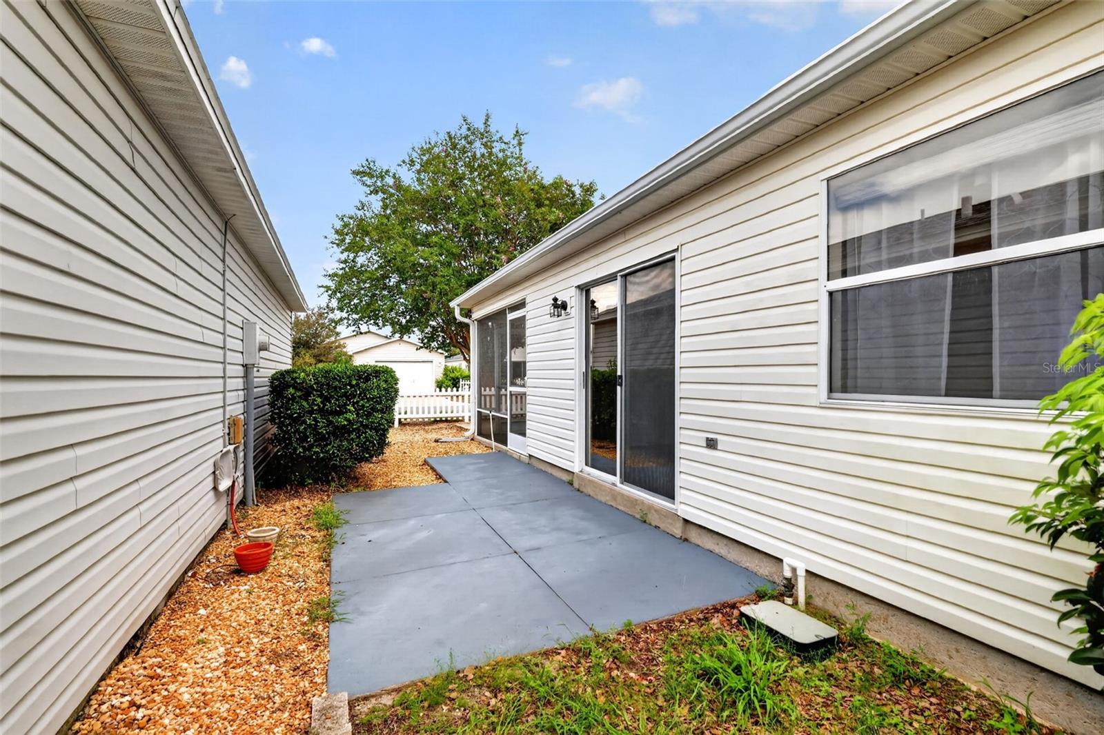 1606 Campos Dr Property Photo 26