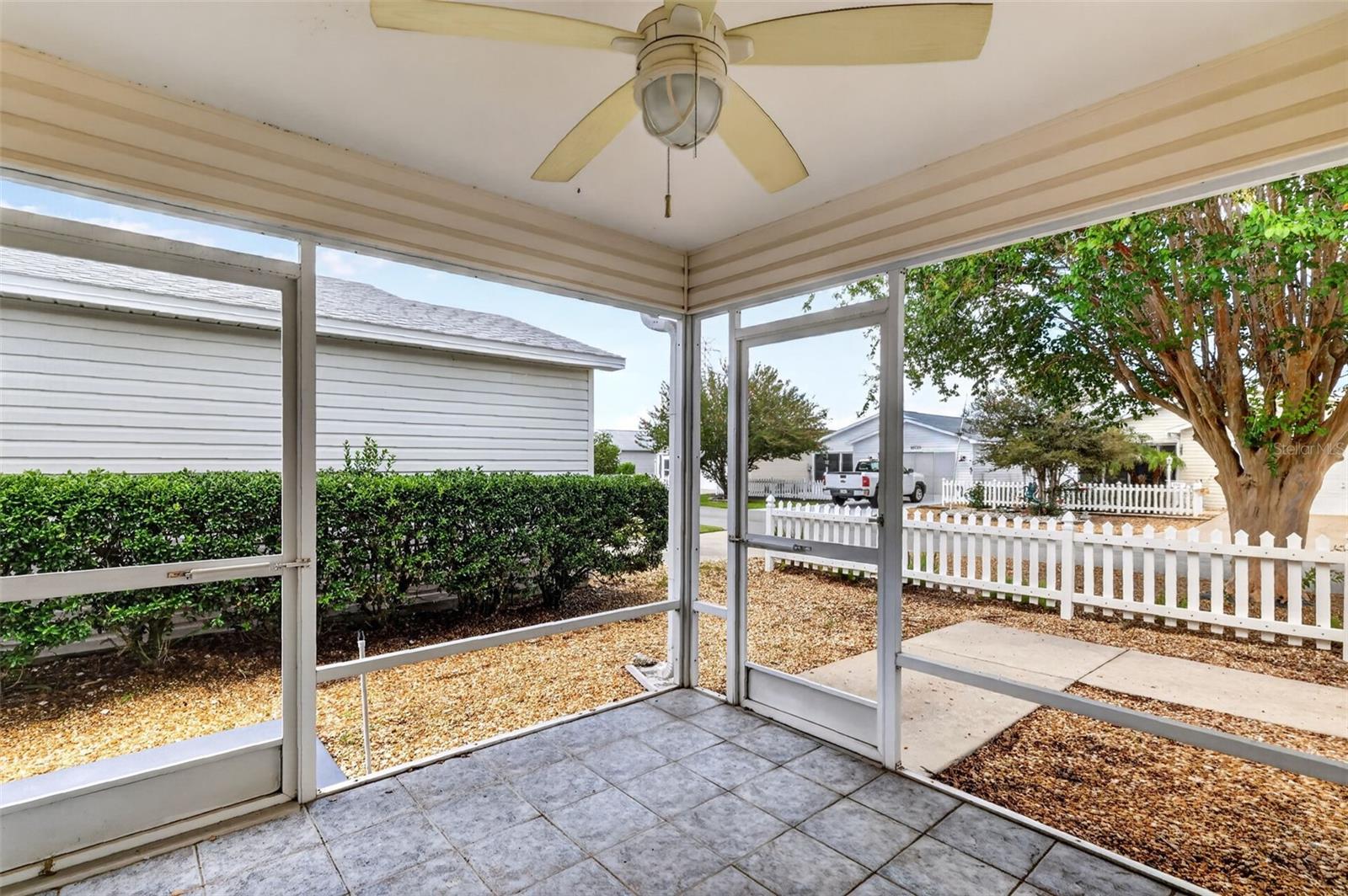 1606 Campos Dr Property Photo 27