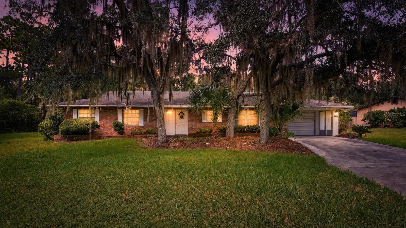 16529 Orange Ave Property Photo 1