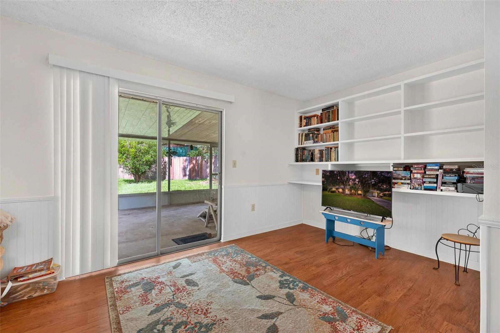 16529 Orange Ave Property Photo 7