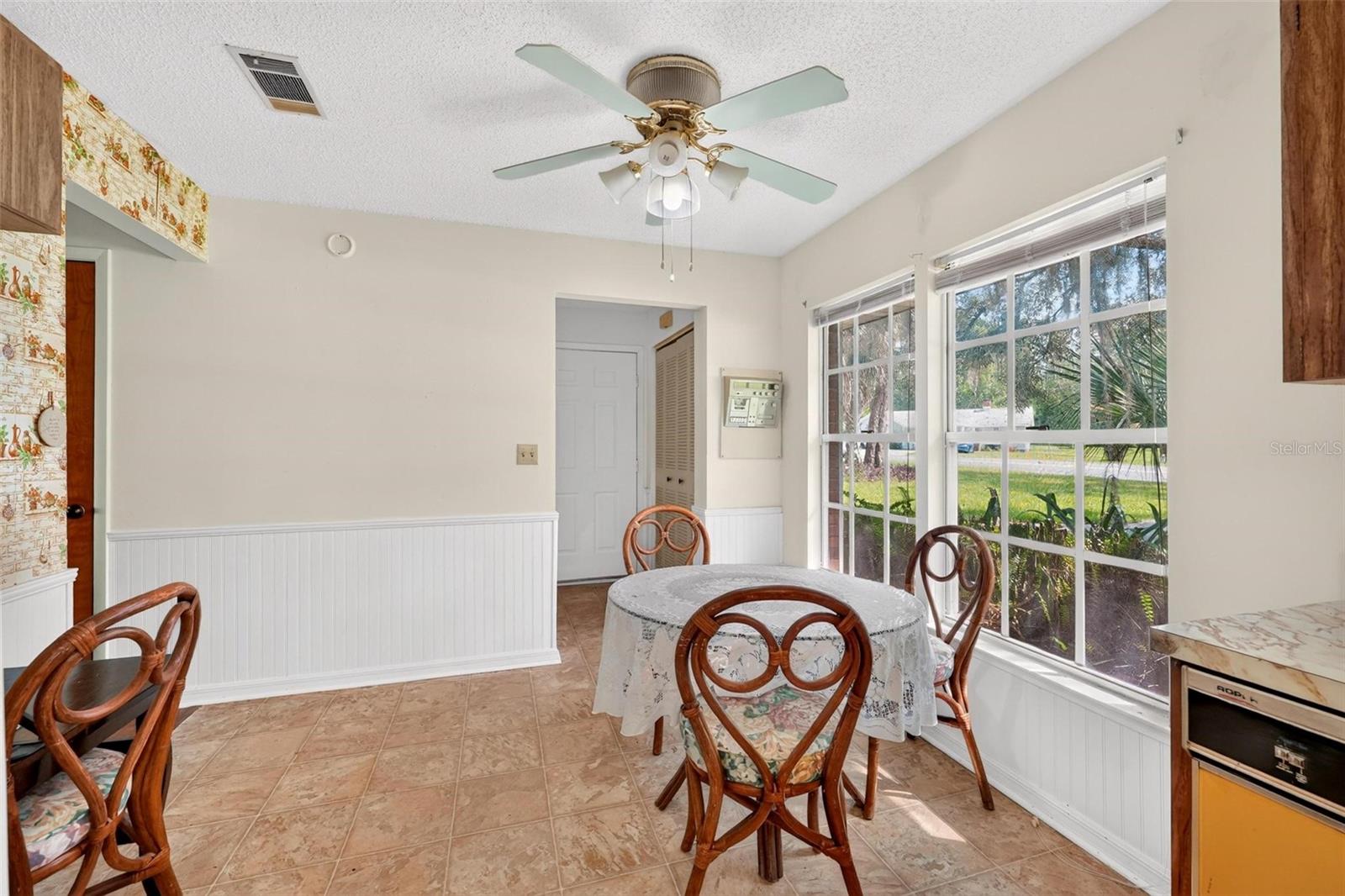 16529 Orange Ave Property Photo 12