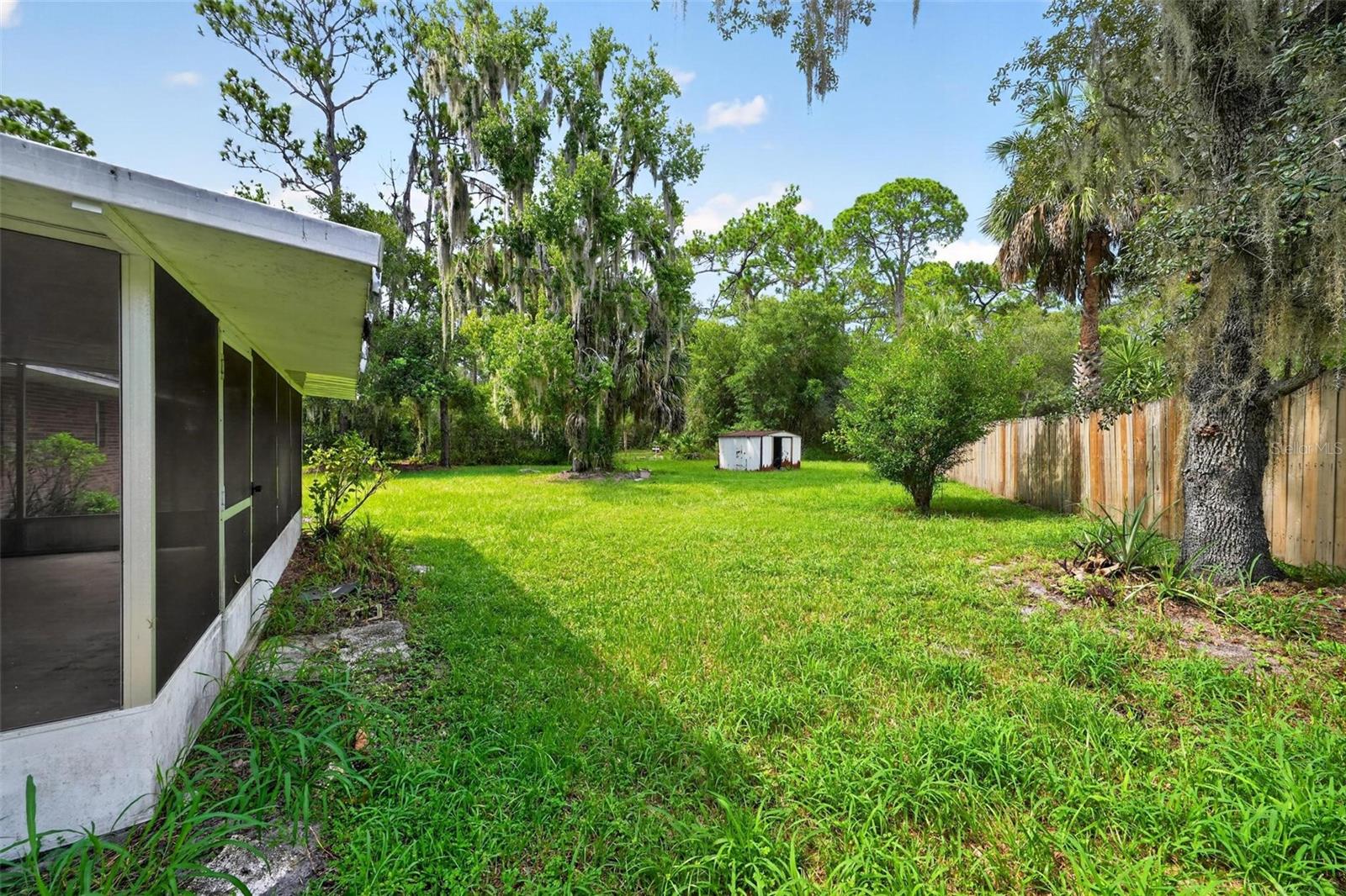 16529 Orange Ave Property Photo 41