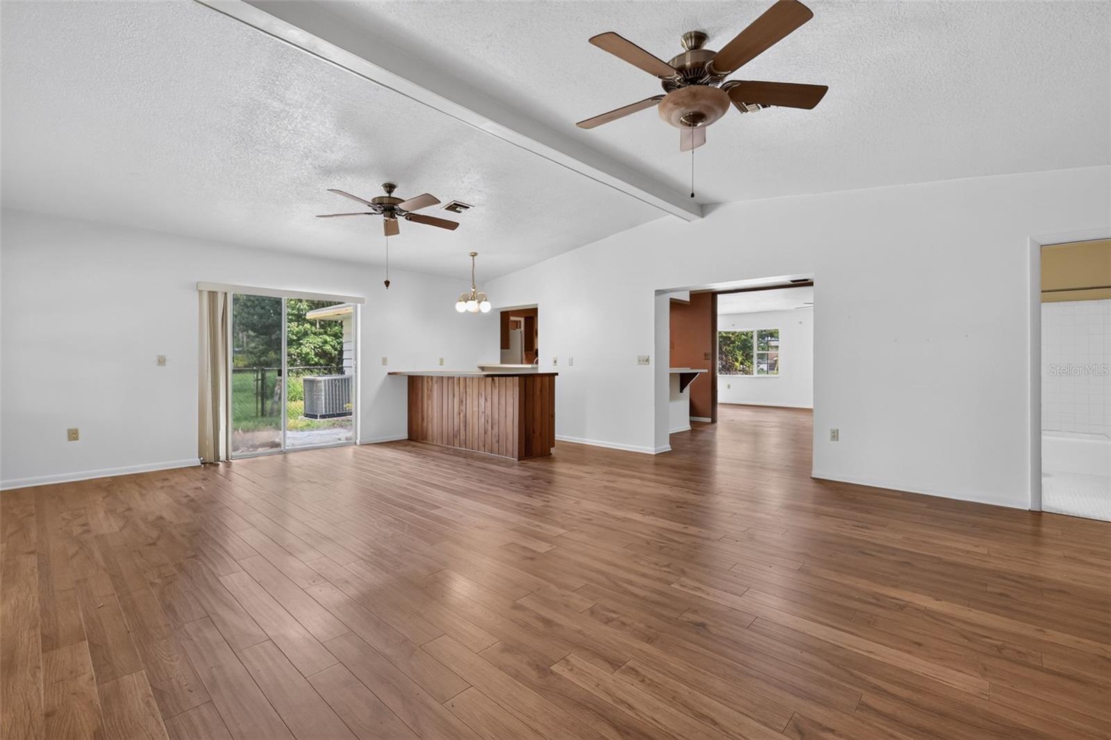 8050 Spring Dr Property Photo 18