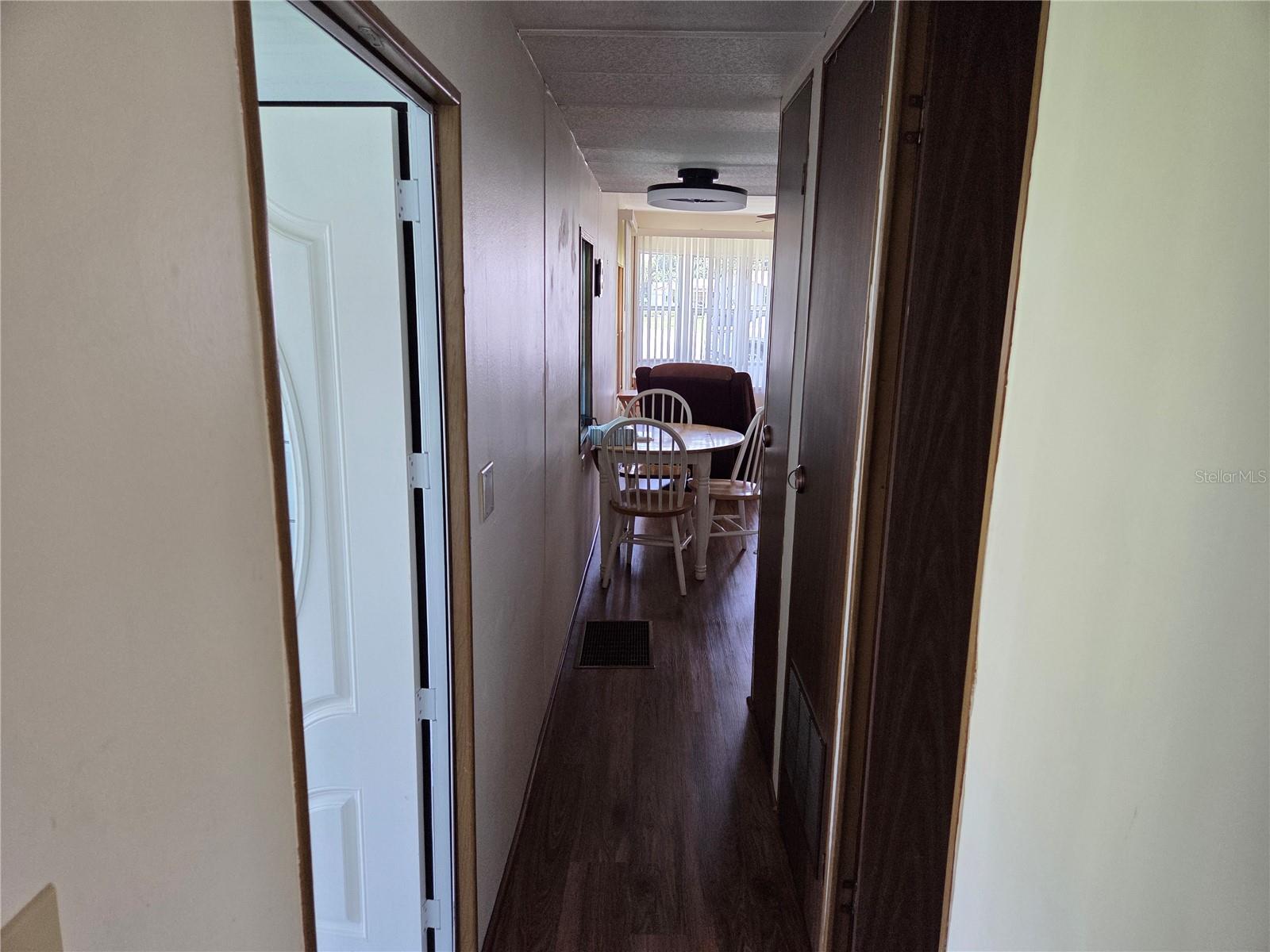 10228 Se 24th St Property Photo 15
