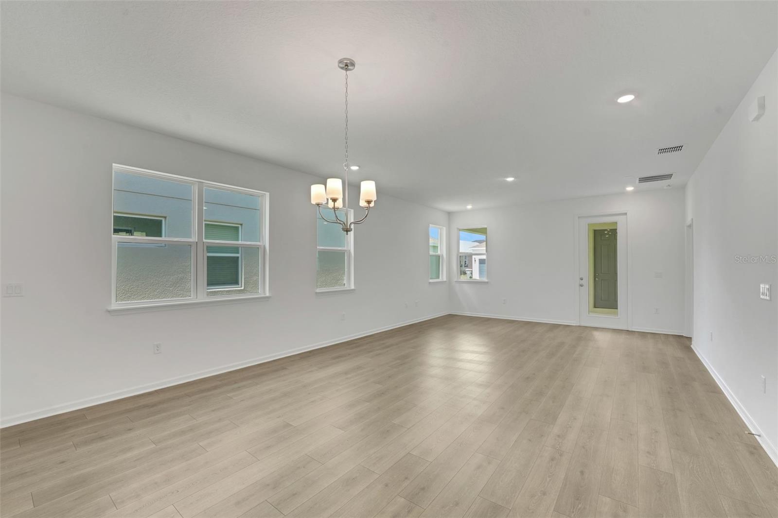 5128 Waypointe Blvd Property Photo 17