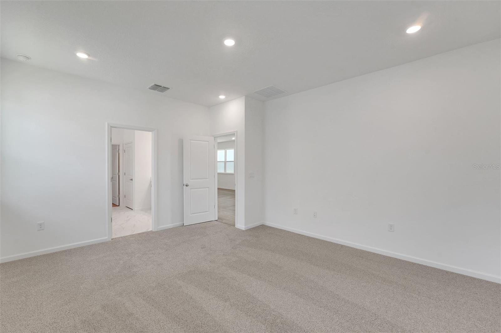 5202 Waypointe Blvd Property Photo 23