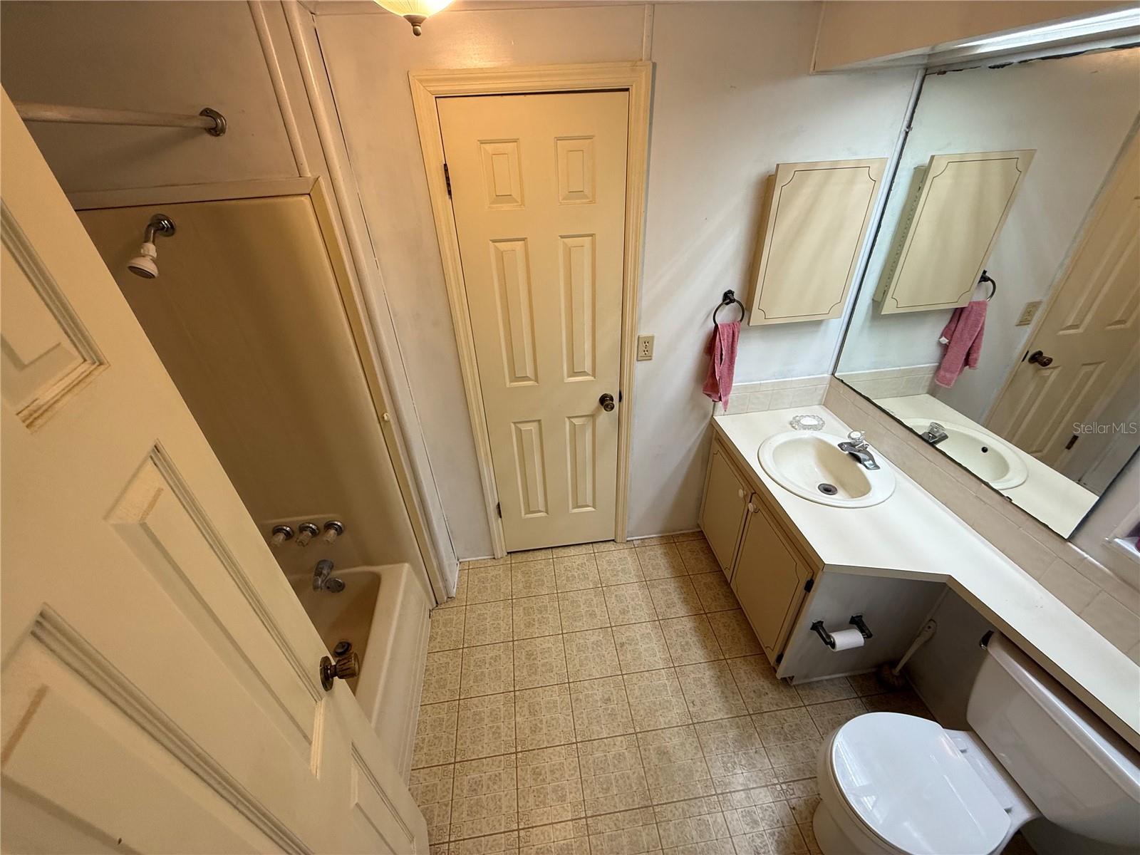 G5116859 Property Photo 21