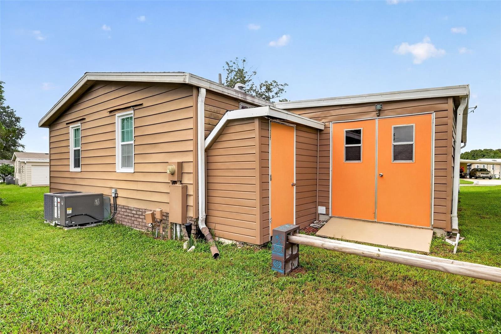 1541 Doral Cir Property Photo 26