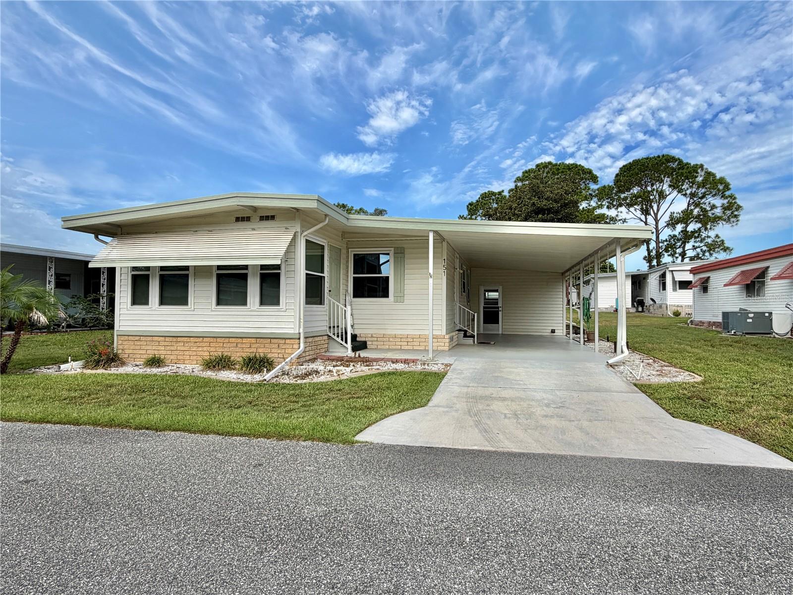151 Hibiscus Way Property Photo
