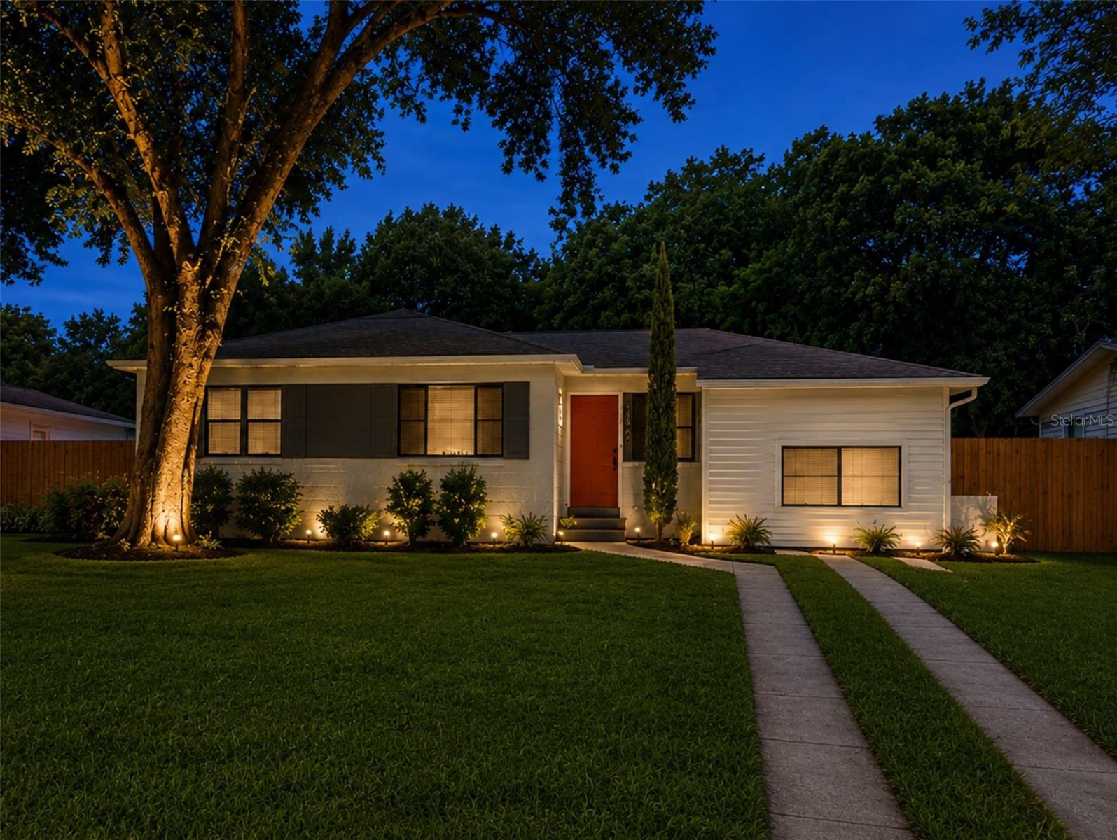 1330 MONTEREY DR Property Photo 1