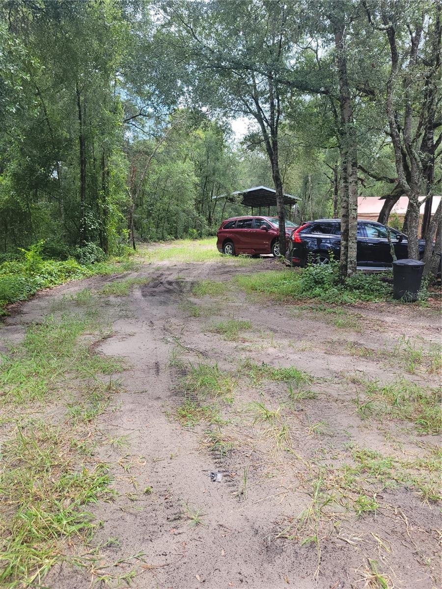 16518 Helen K Dr Property Photo 3