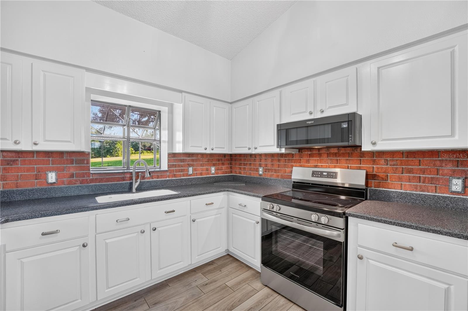 3635 Stephen Rd Property Photo 18