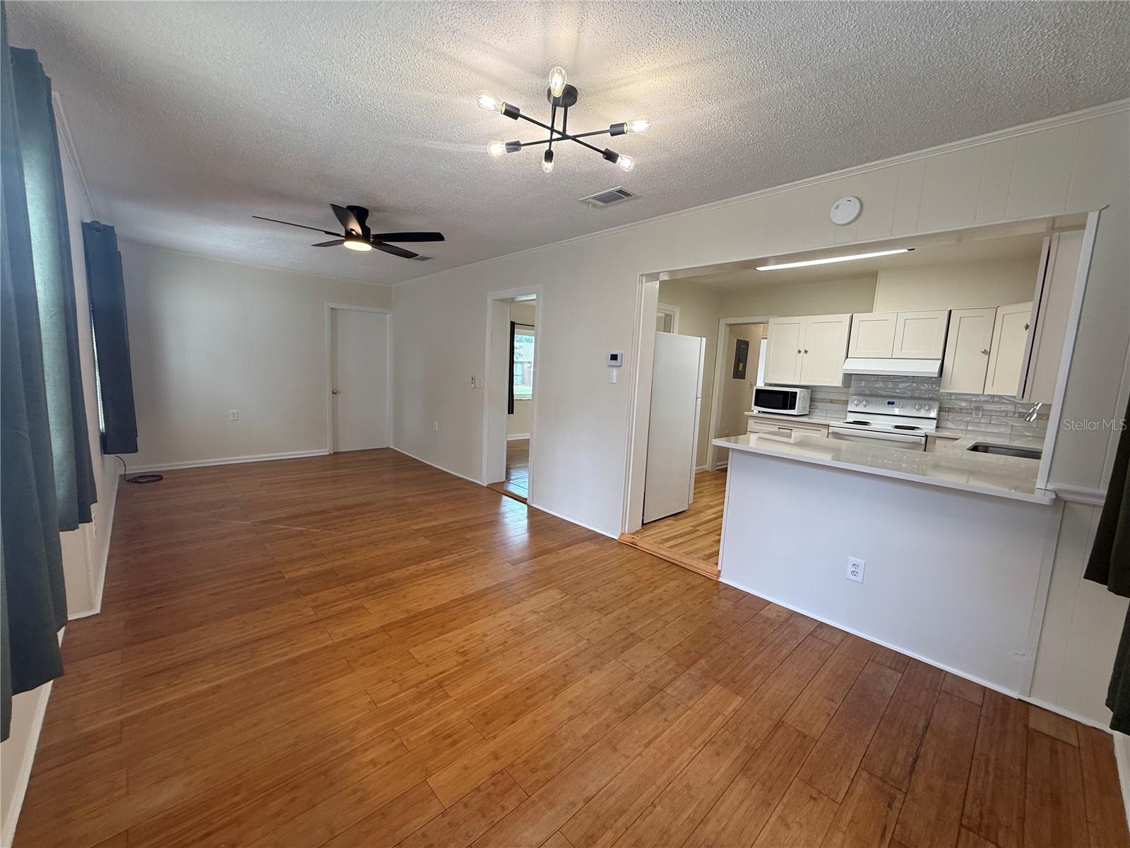 465 Briarcliff Ave Property Photo 7