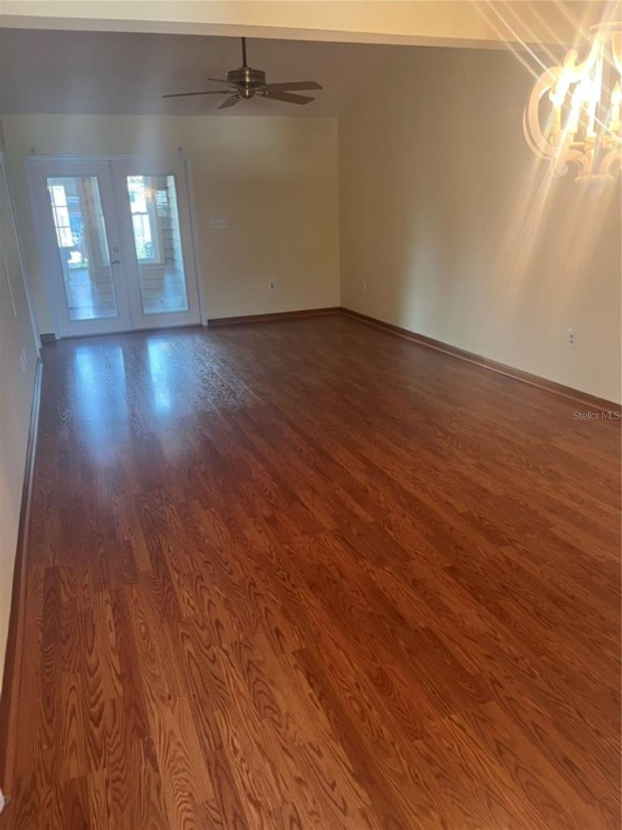 15 Cove Ln Property Photo 2