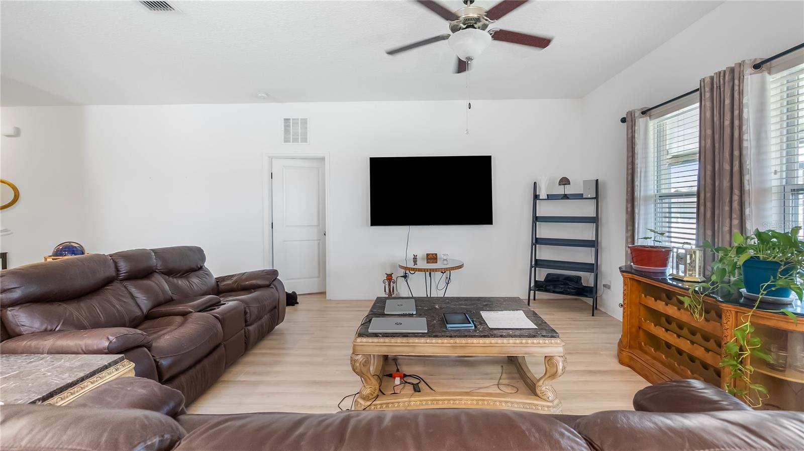 15409 Ivory Gull Ln Property Photo 11