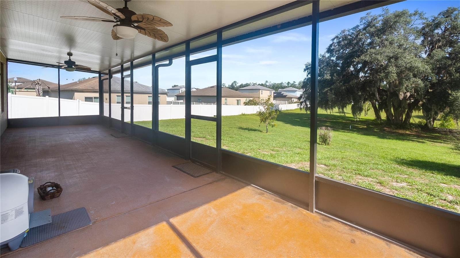15409 Ivory Gull Ln Property Photo 20