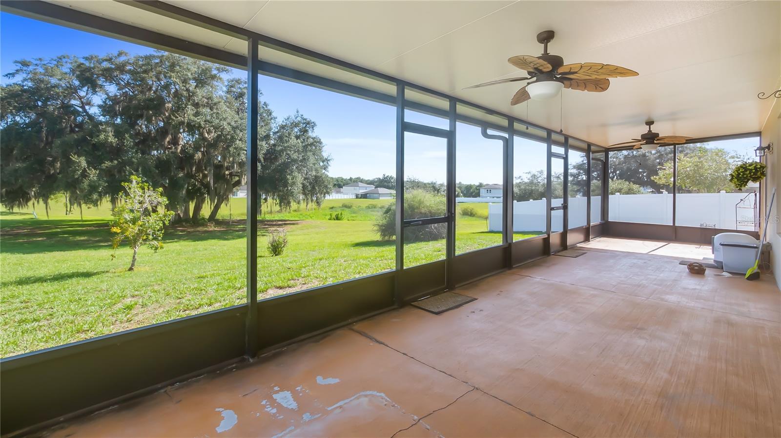 15409 Ivory Gull Ln Property Photo 21