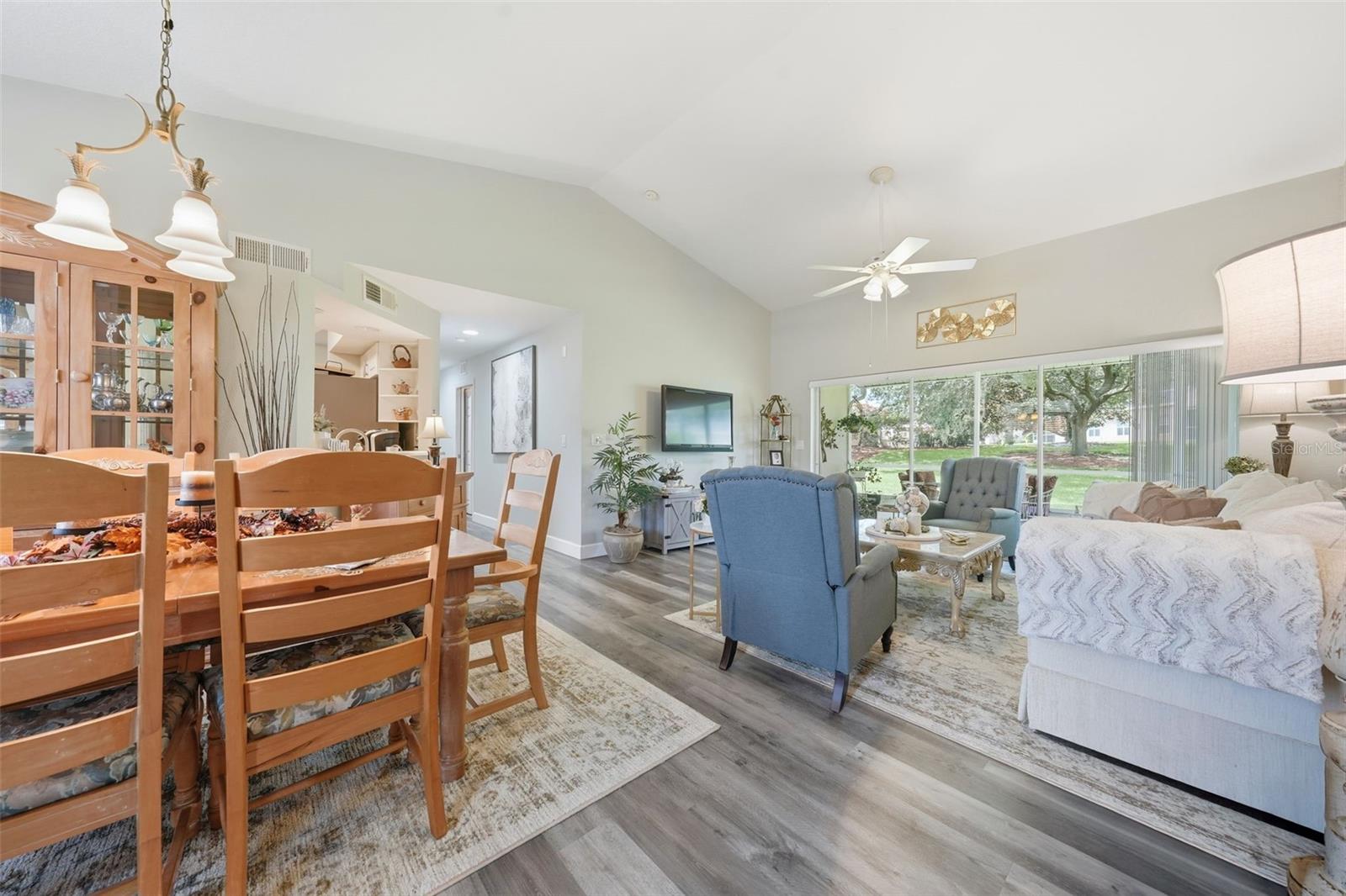 5418 Compass Pt Property Photo 7