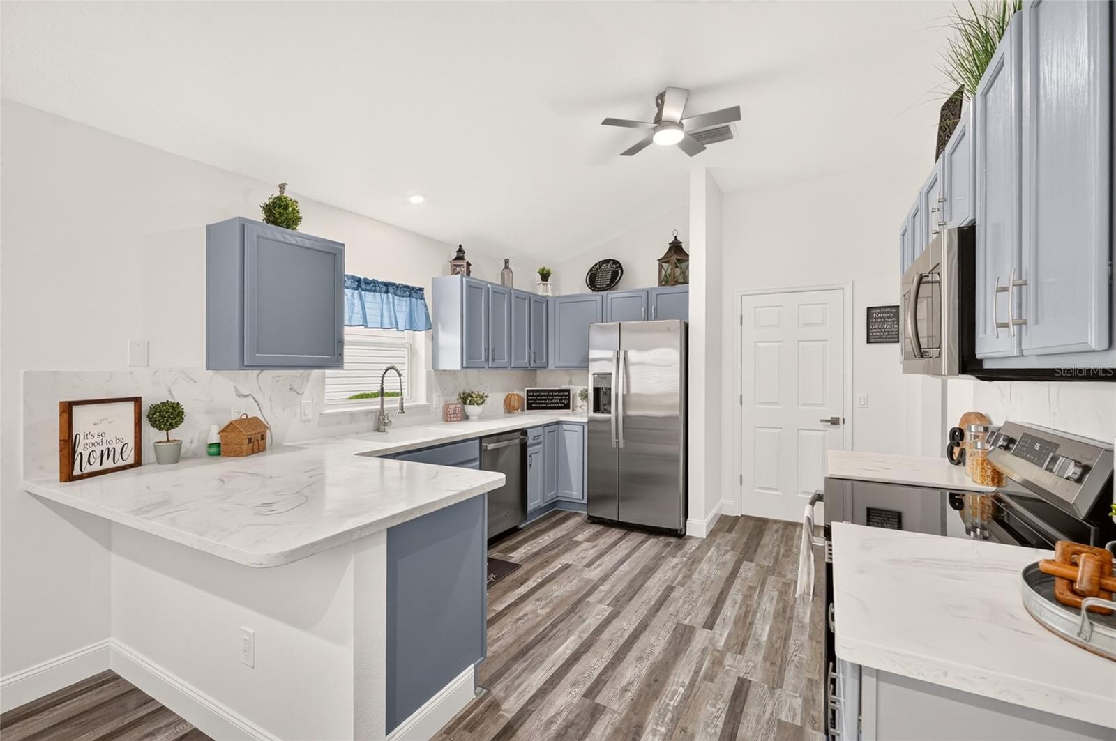 1238 Augustine Dr Property Photo 27