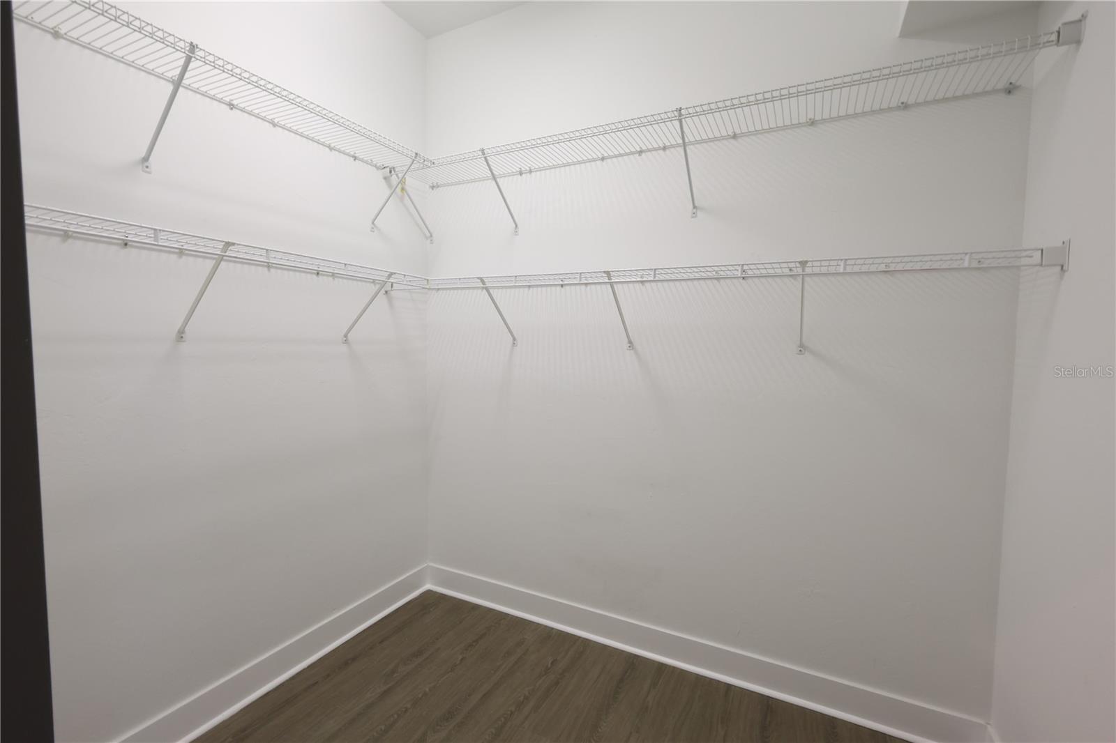 9826 Weather Stone Pl Property Photo 9