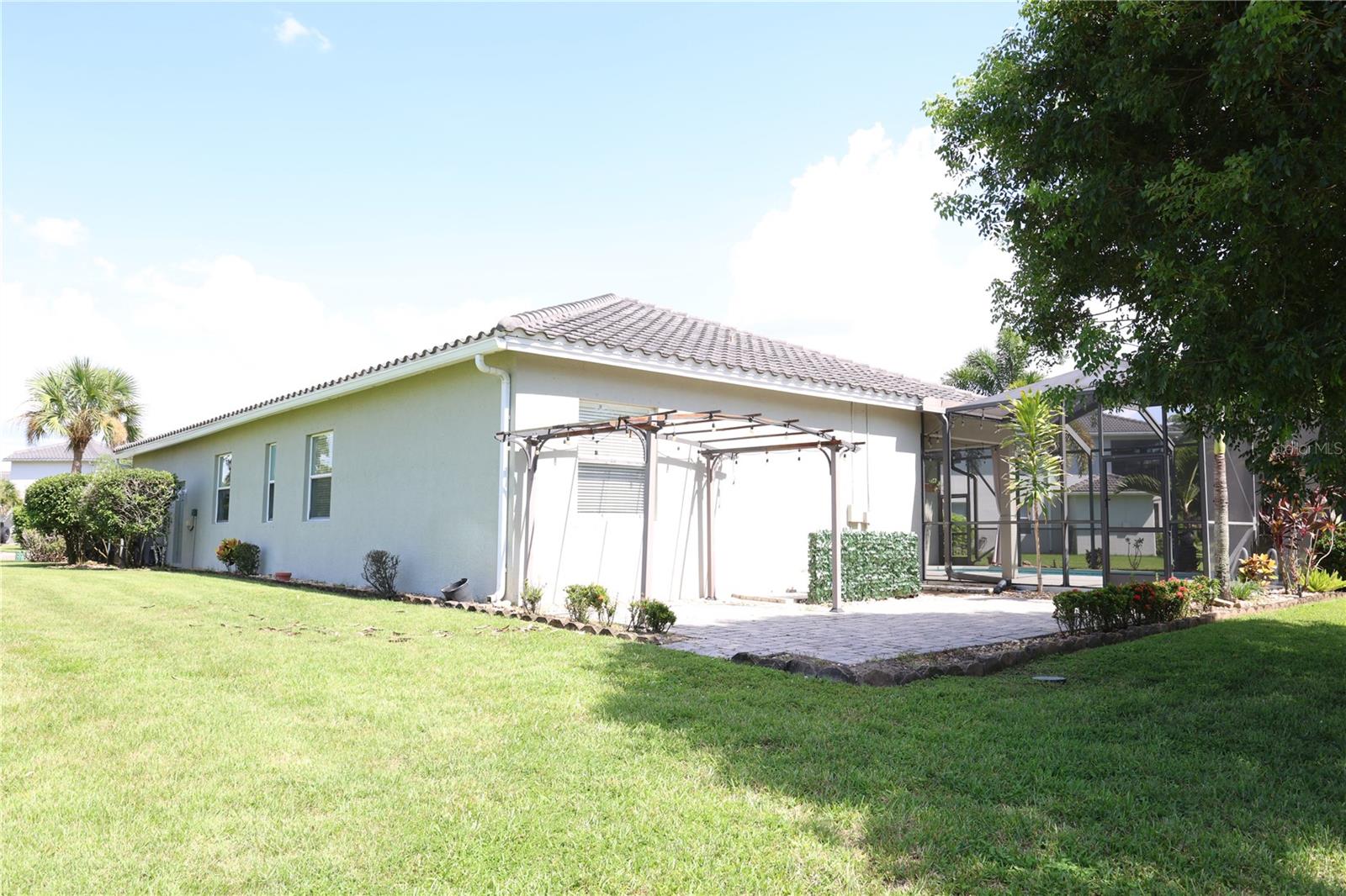 9826 Weather Stone Pl Property Photo 57