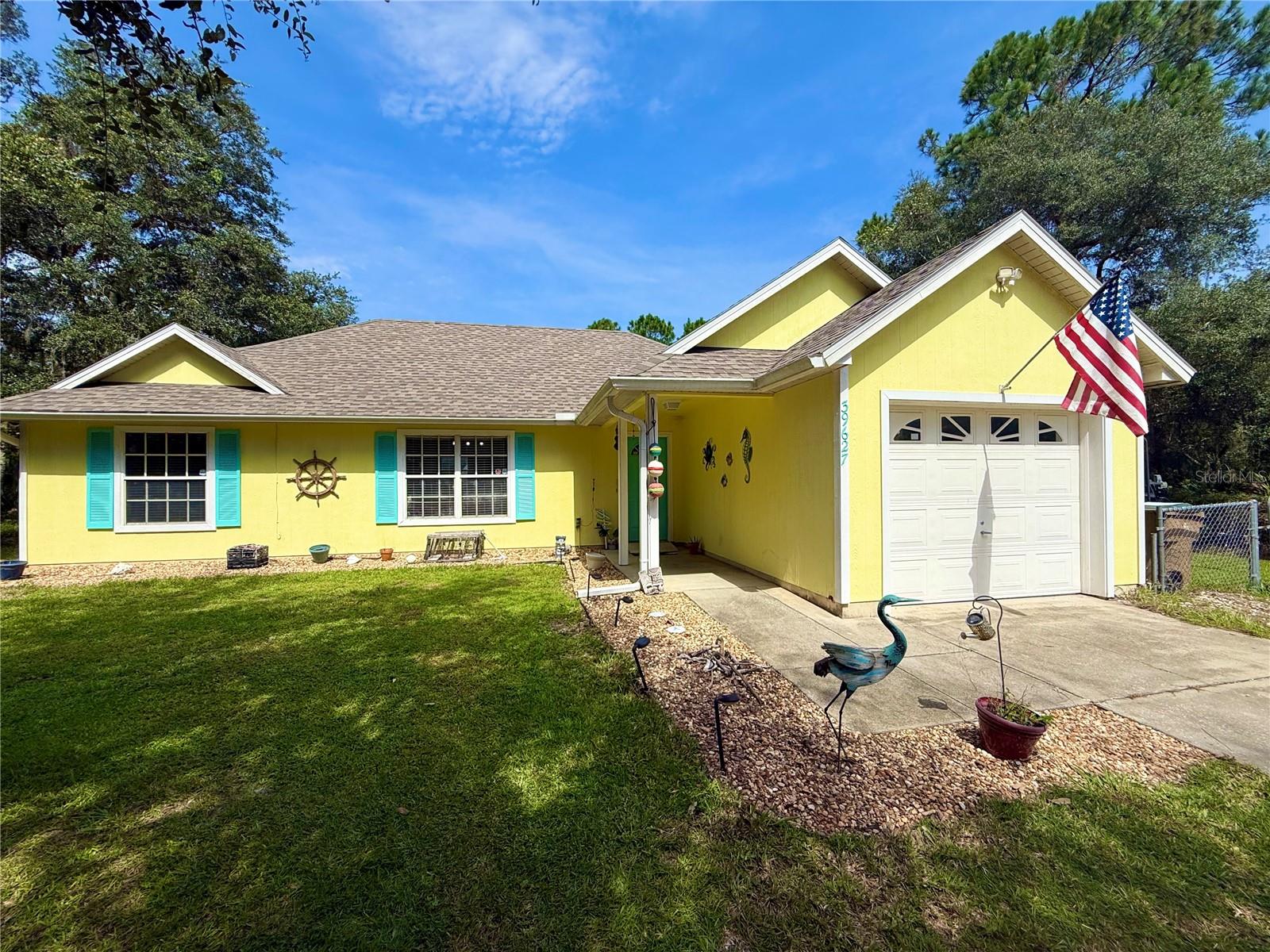 39627 Greenbrier St Property Photo 2