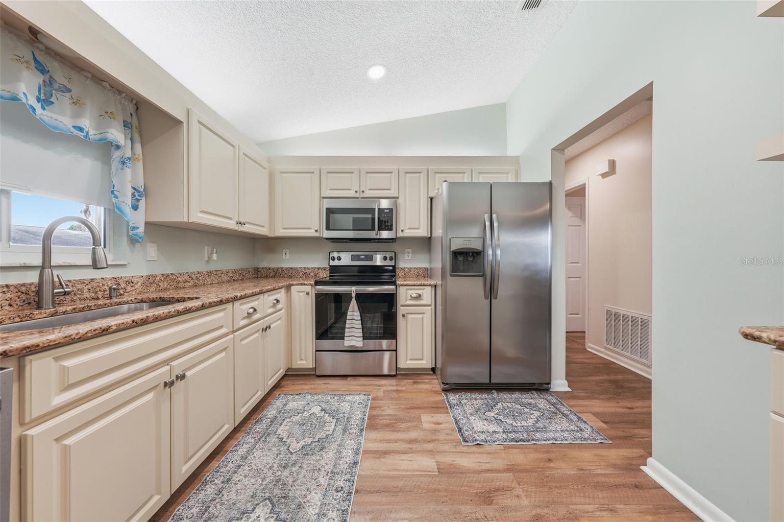 17926 Se 97th Ct Property Photo 15