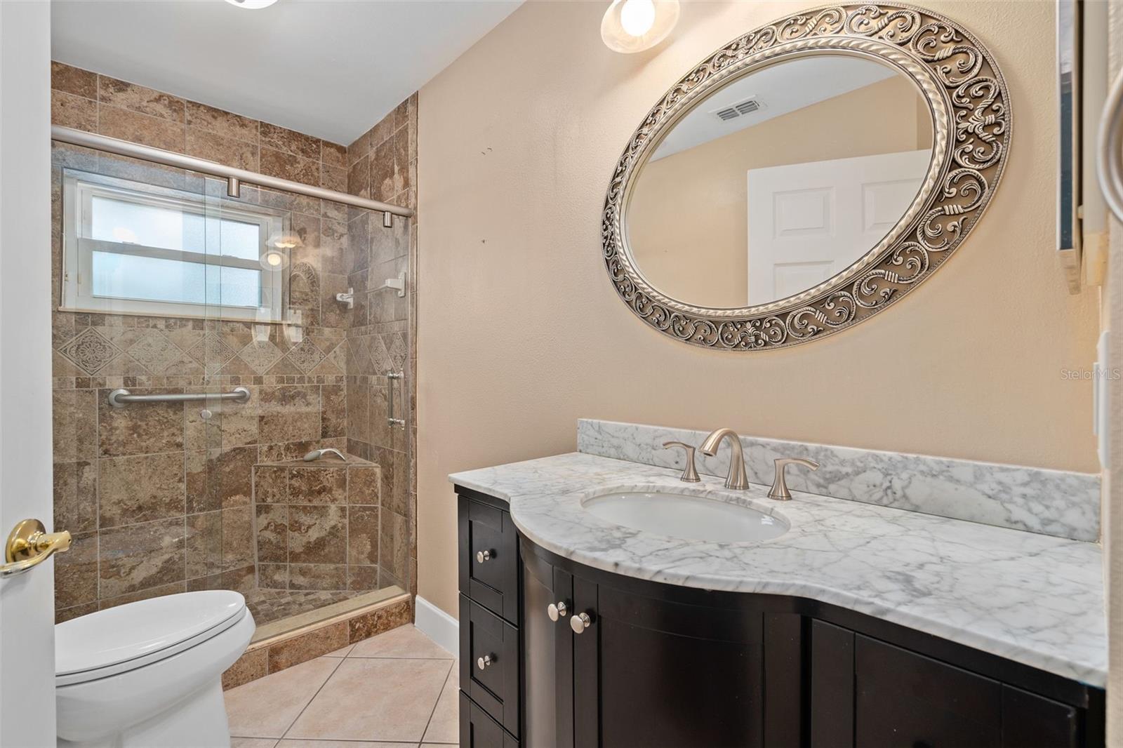 3821 Avon Ct Property Photo 21