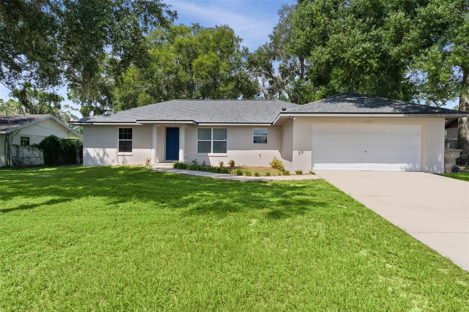 36127 Pine Tree St Property Photo 2