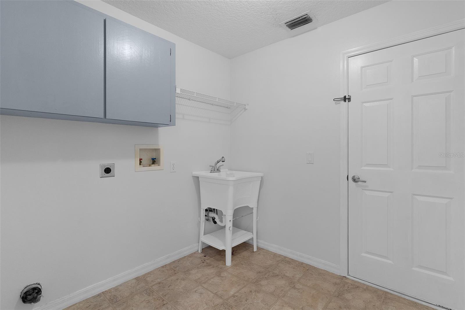 36127 Pine Tree St Property Photo 18