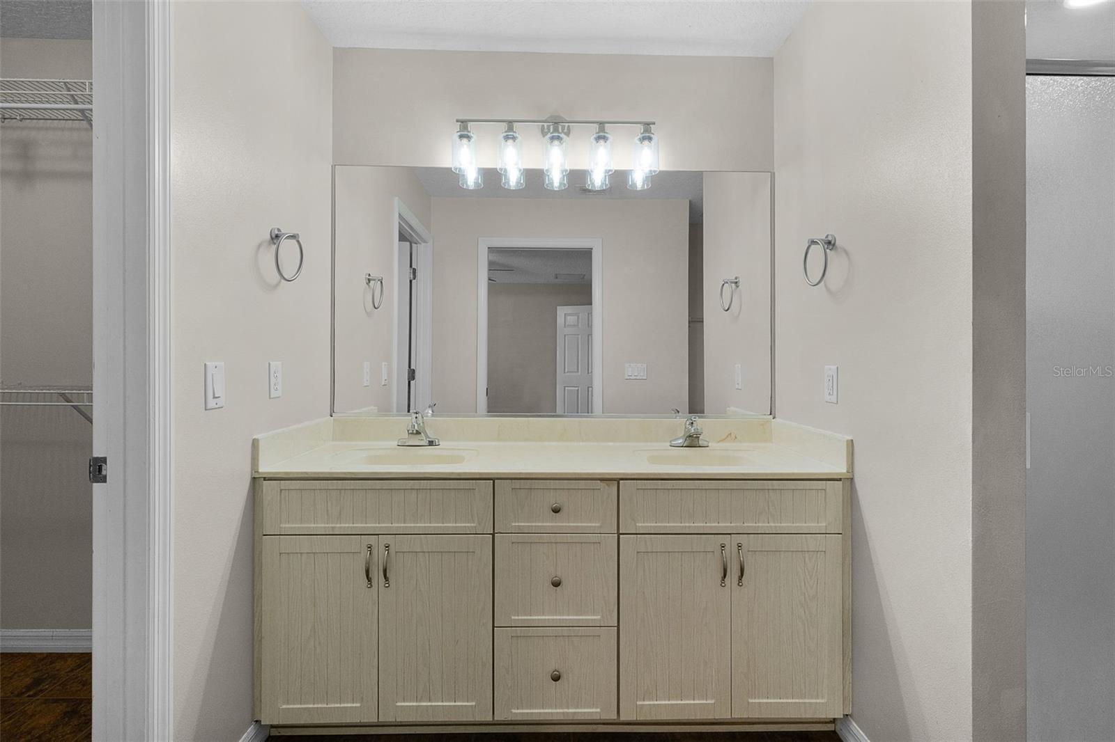 36127 Pine Tree St Property Photo 22