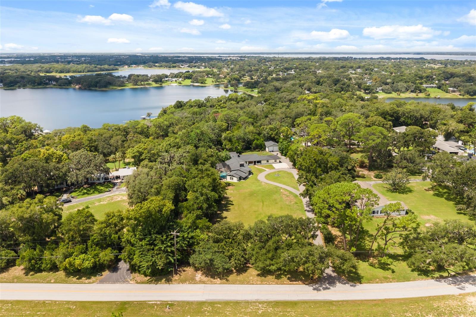 1602 Country Club Rd Property Photo 46