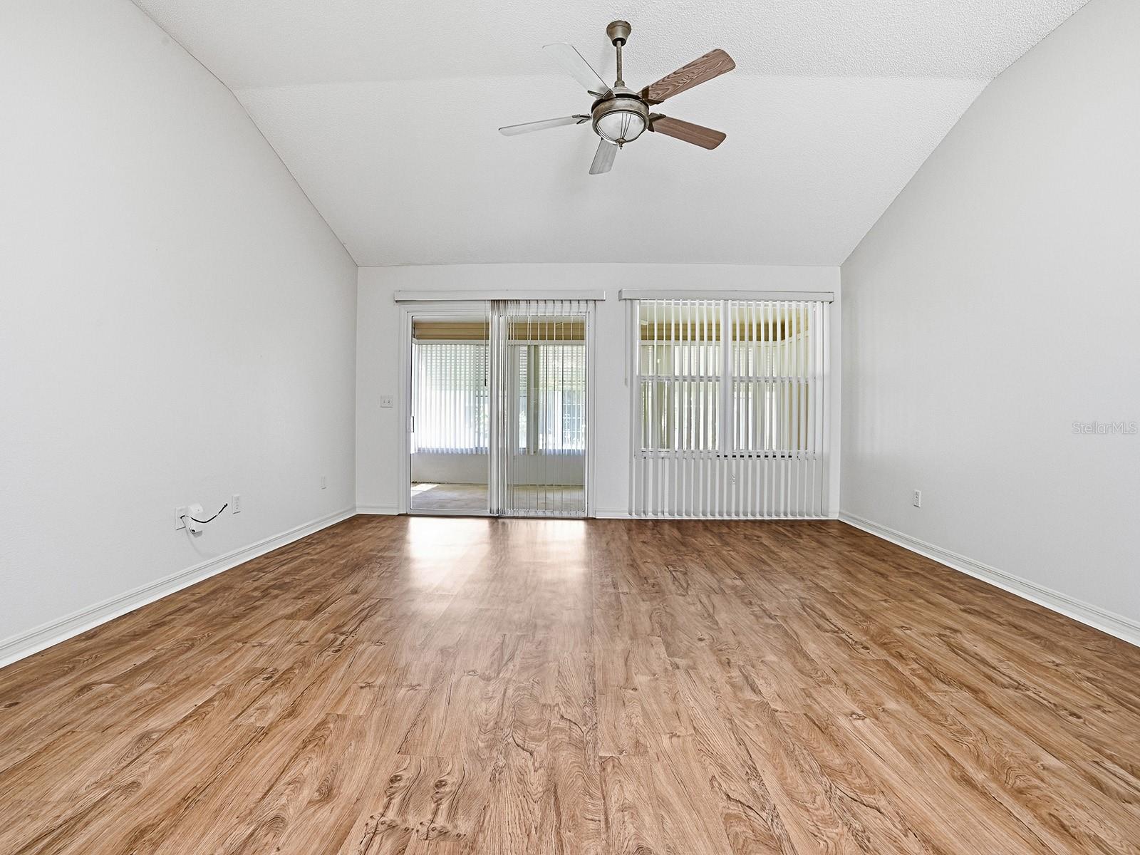 3170 Williams Rd Property Photo 10