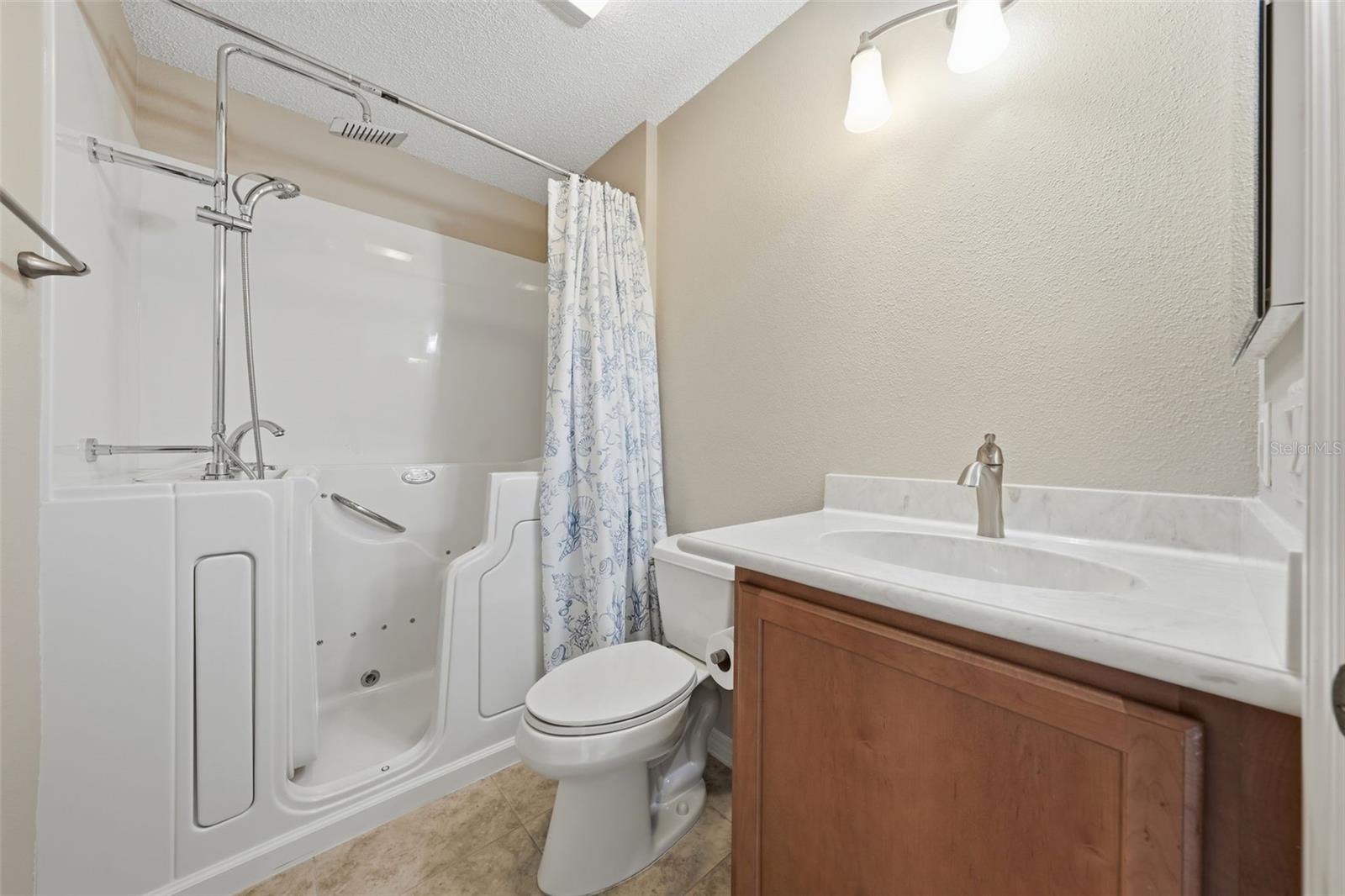 1723 Latta Ct Property Photo 6